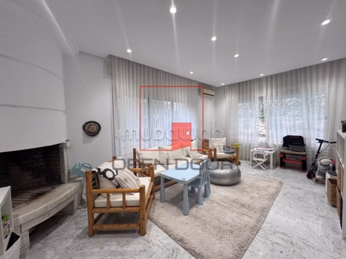 Superb S4 villa with pool in La Marsa