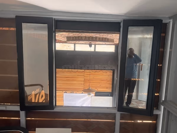 Oficinas y locales comerciales en alquiler en Route se Sefrou. Superficie 25 m²