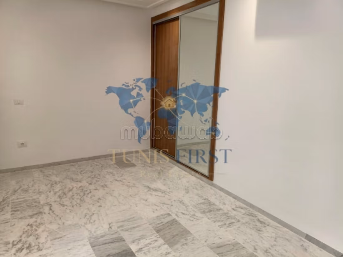 A vendre Triplex S4 au coeur de La Marsa
