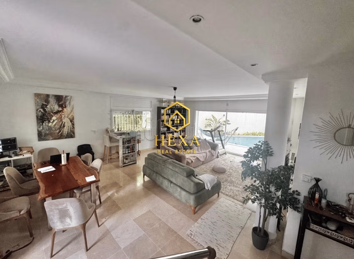 Duplex S5 con piscina e terrazza a Marsa