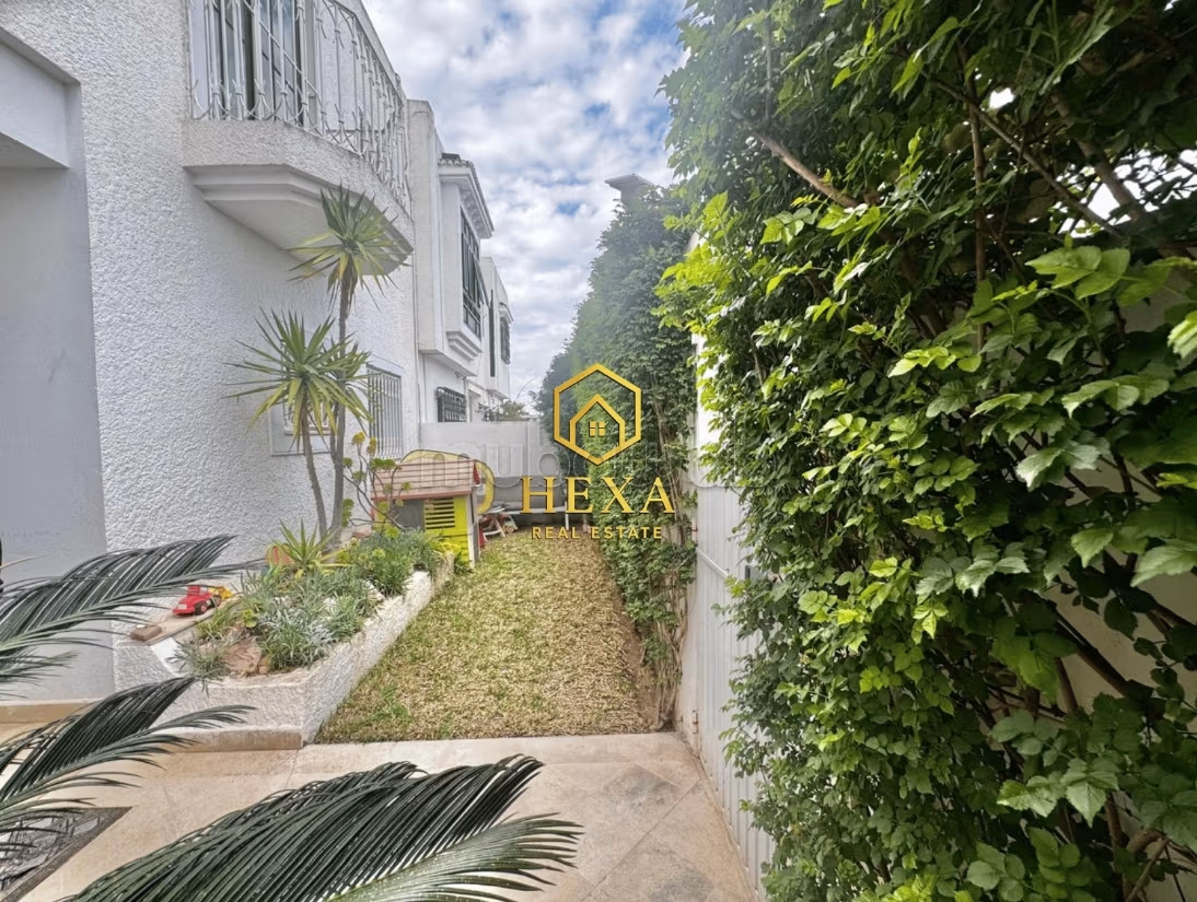 Duplex S5 con piscina e terrazza a Marsa