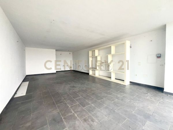 À LOUER Local commercial à la Marsa