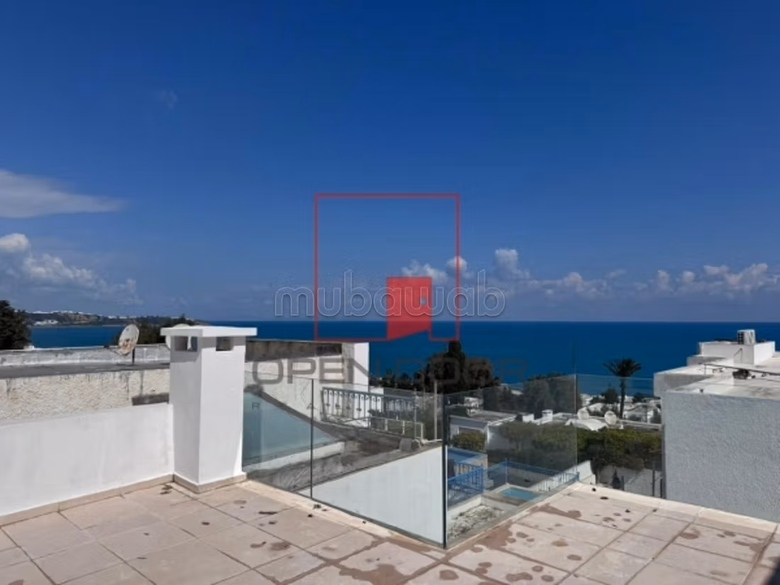 Superb S3 beachfront house in La Marsa
