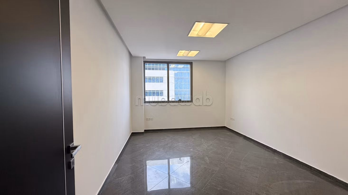 À louer bureau h2 au Centre Urbain Nord