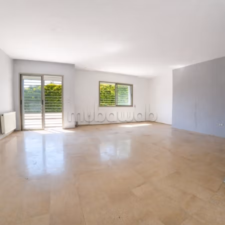 Duplex S4 lumineux avec jardin et terrasses