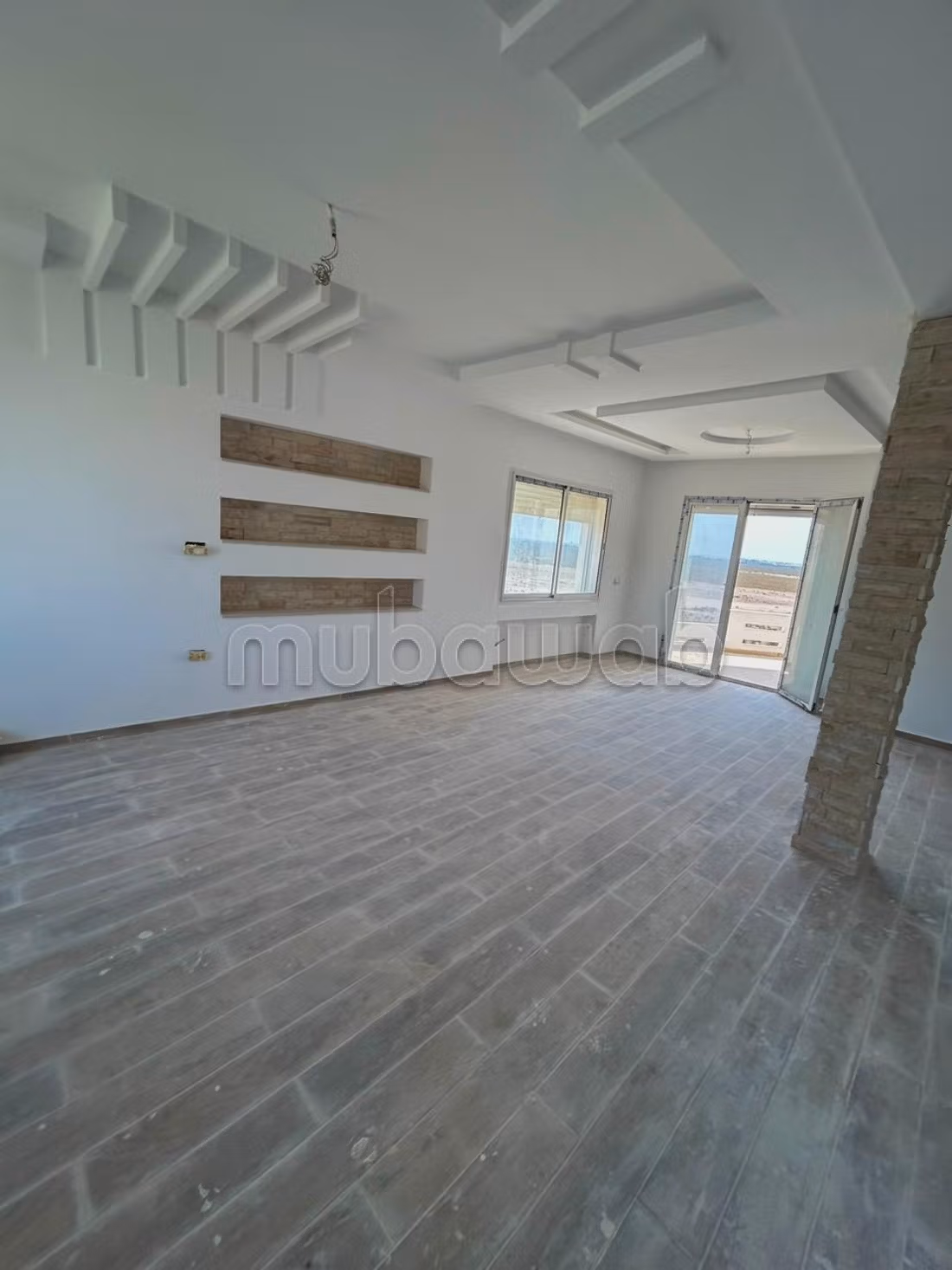 High quality villa rental. 3 rooms. Double glazing, Robust door