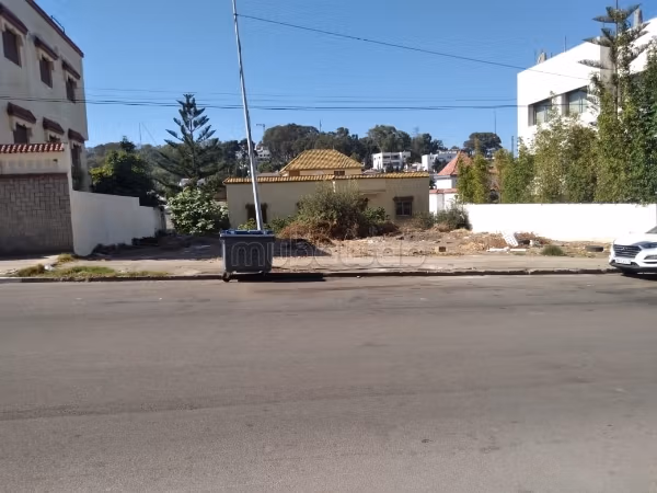 Terrain villa commercial a vendre sur tanger californie