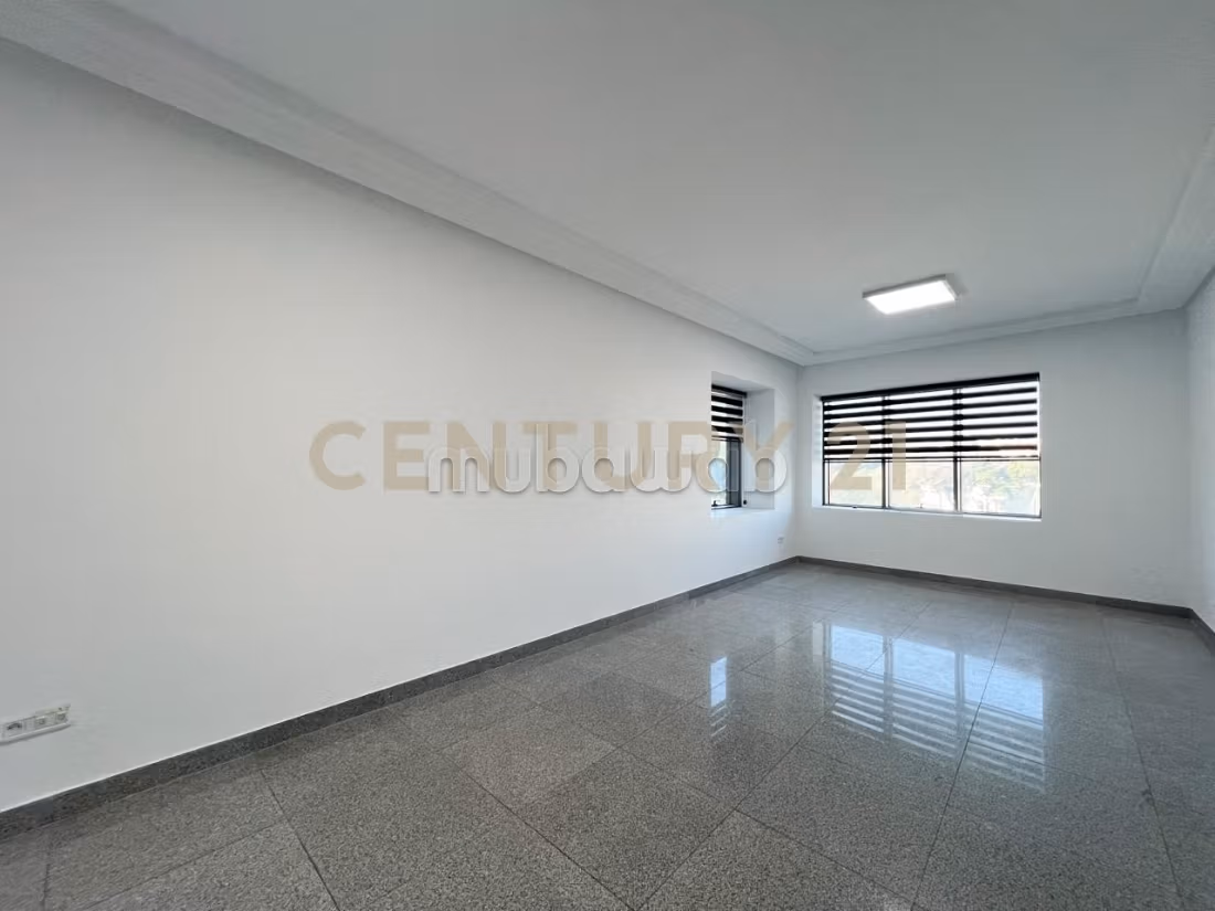 À VENDRE Bureau H2 au Centre Urbain Nord