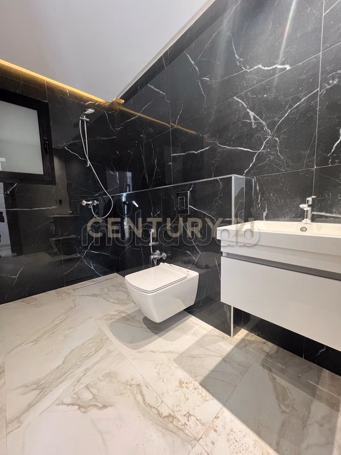 In vendita appartamento S4 a Ain Zaghouan Nord