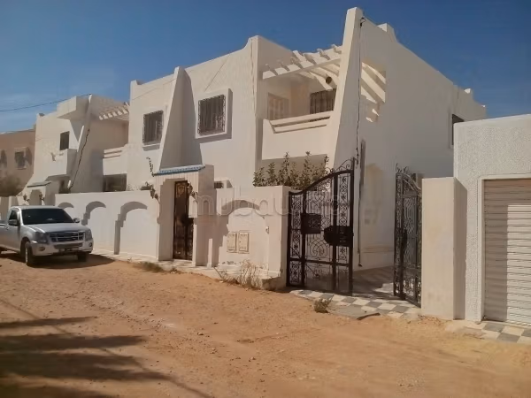 4 maisons à vendre à Djerba
