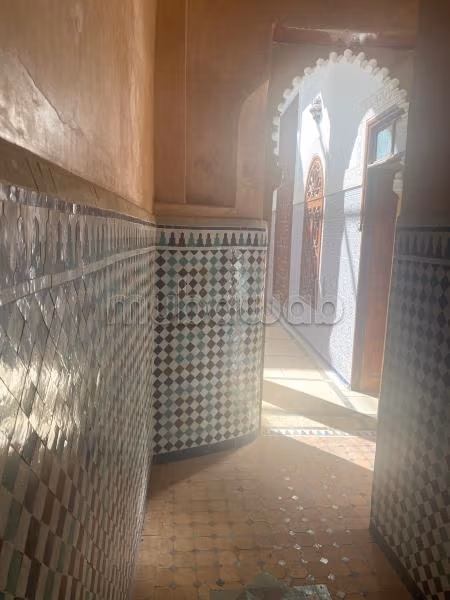 Somptueux riad à vendre à Medina. 4 belles chambres. Salon traditionnel