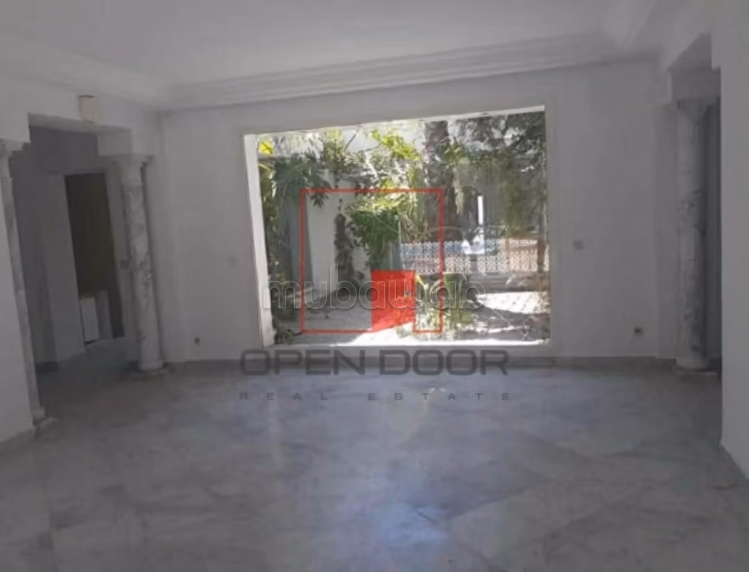 Villa de charme plain pied avec piscine à Carthage
