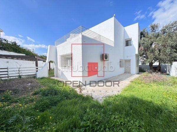 Villa S4 à Cité les pins