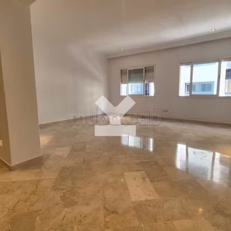 Appartement te Huur van 130,0 m² in Casablanca, Racine