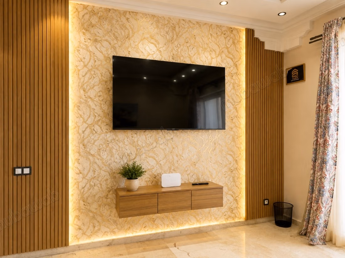 Location saisonnière à Secteur Touristique. Superficie 130 m². Ascenseur et places de parking