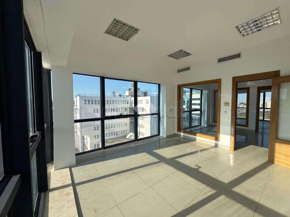Hall5 in affitto