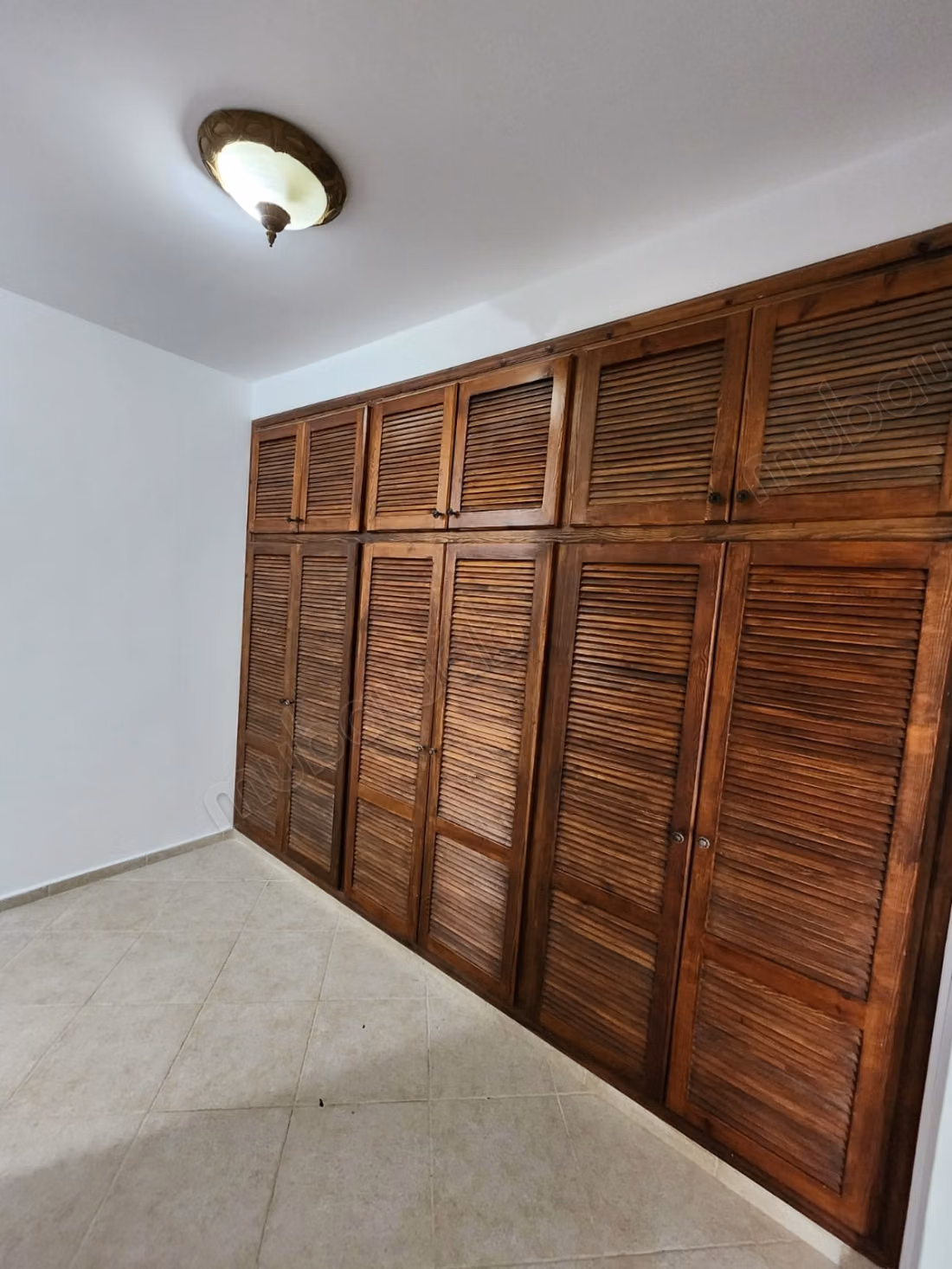 A louer villa s4 avec jardin et piscine