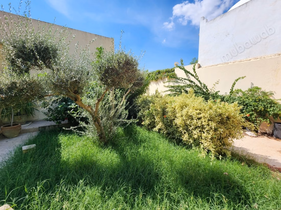 A louer villa s4 avec jardin et piscine