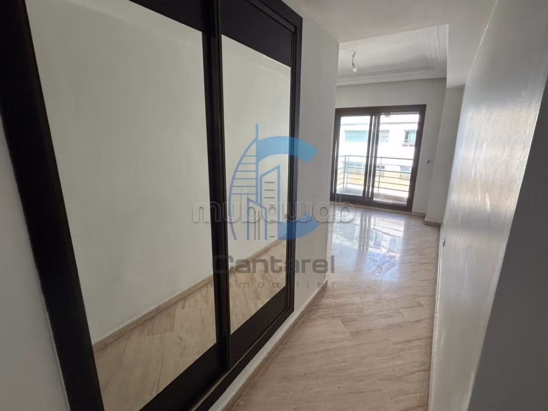 À louer – Superbe appartement avec deux balcons au quartier Palmier — 6