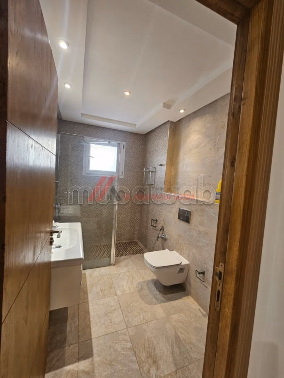 A vendre superbe appartement à Sahloul