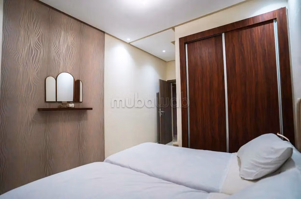 Magnifique Appartement Meublée à Louer avec Piscine — 6