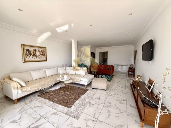 Appartement S3 vue sur mer avec studio Carthage Sa
