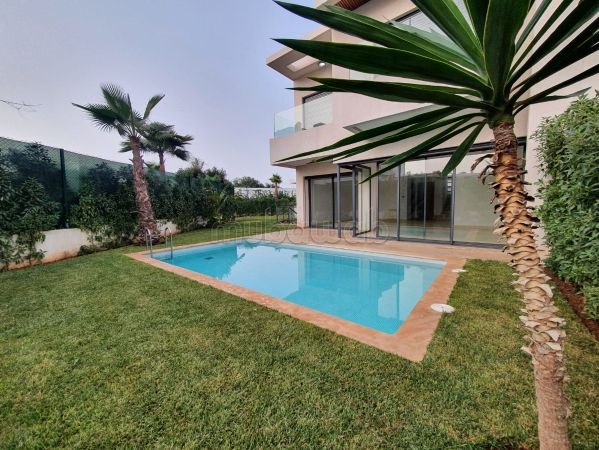 Ain Diab Extension/Villa 4 chambres Jardin Piscine