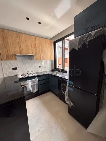 Bel appartement en location à Les Hôpitaux. Surface de 50 m². Meublé