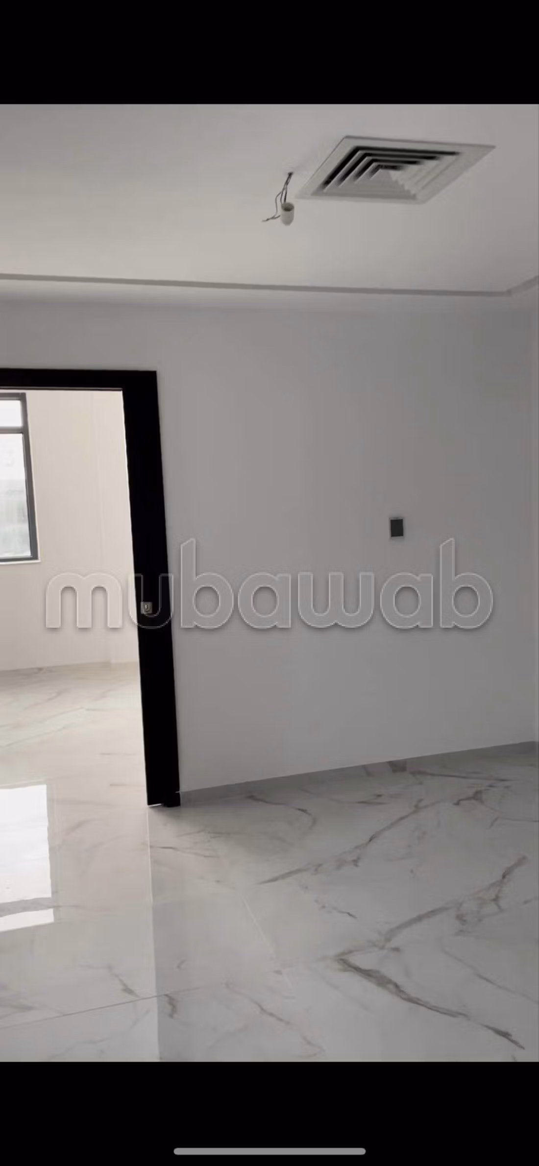 New high standing office for rent in Ennasr