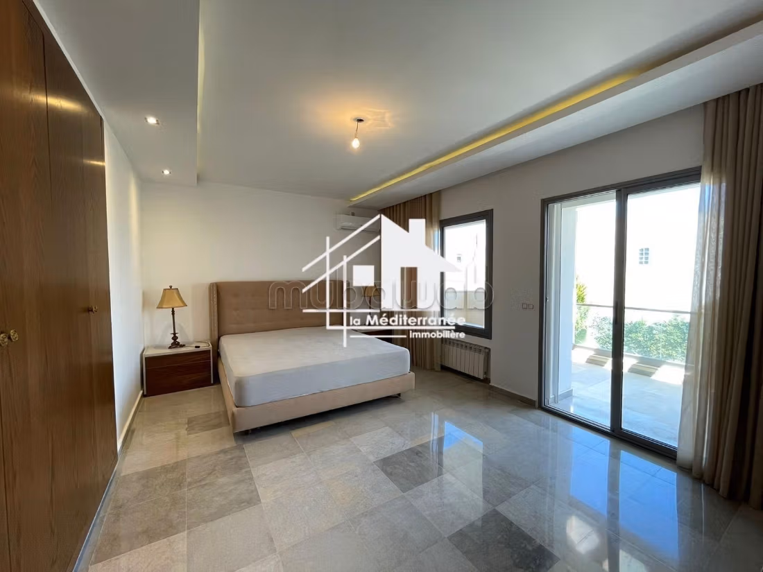 An empty S4 villa in Gammarth Village