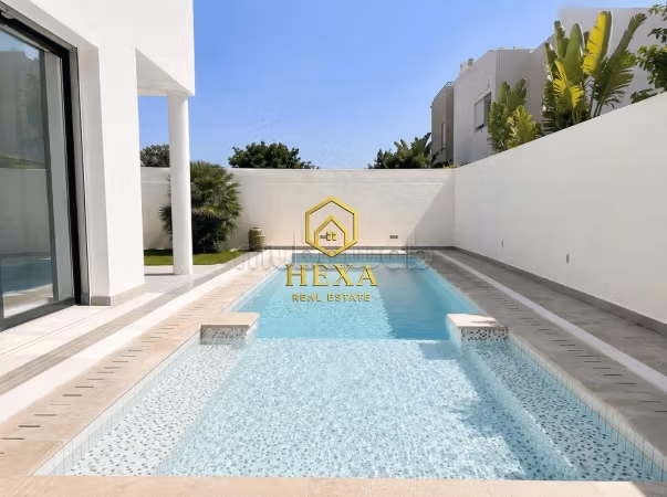 Villa S4 con piscina e giardino a La Marsa