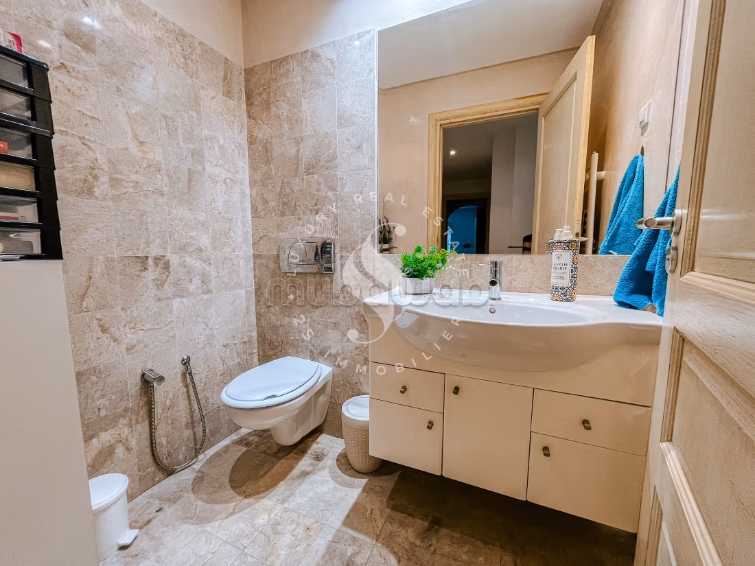 À LOUER Superbe Duplex avec Jardin au Lac2