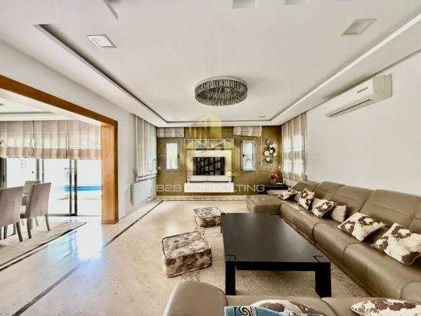 Location villa meublée s 5 a la marsa