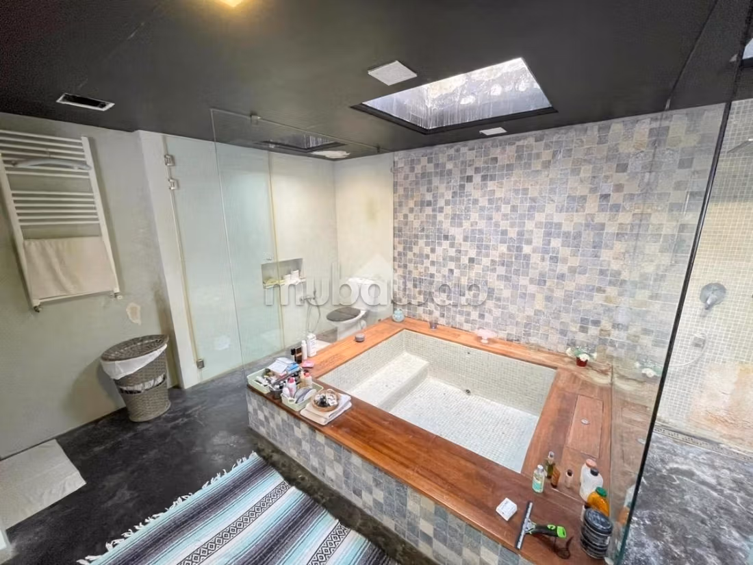 Villa en bande en vente