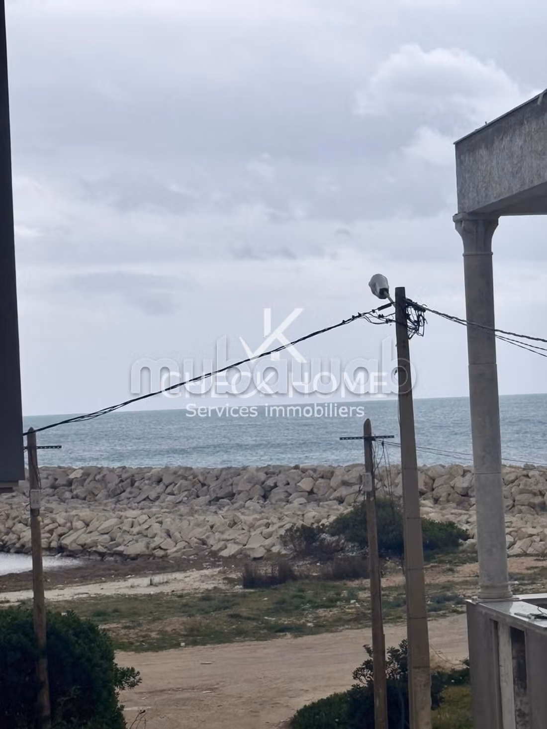 A vendre Villa S3 neuve à béni khiar plage vue sur mer