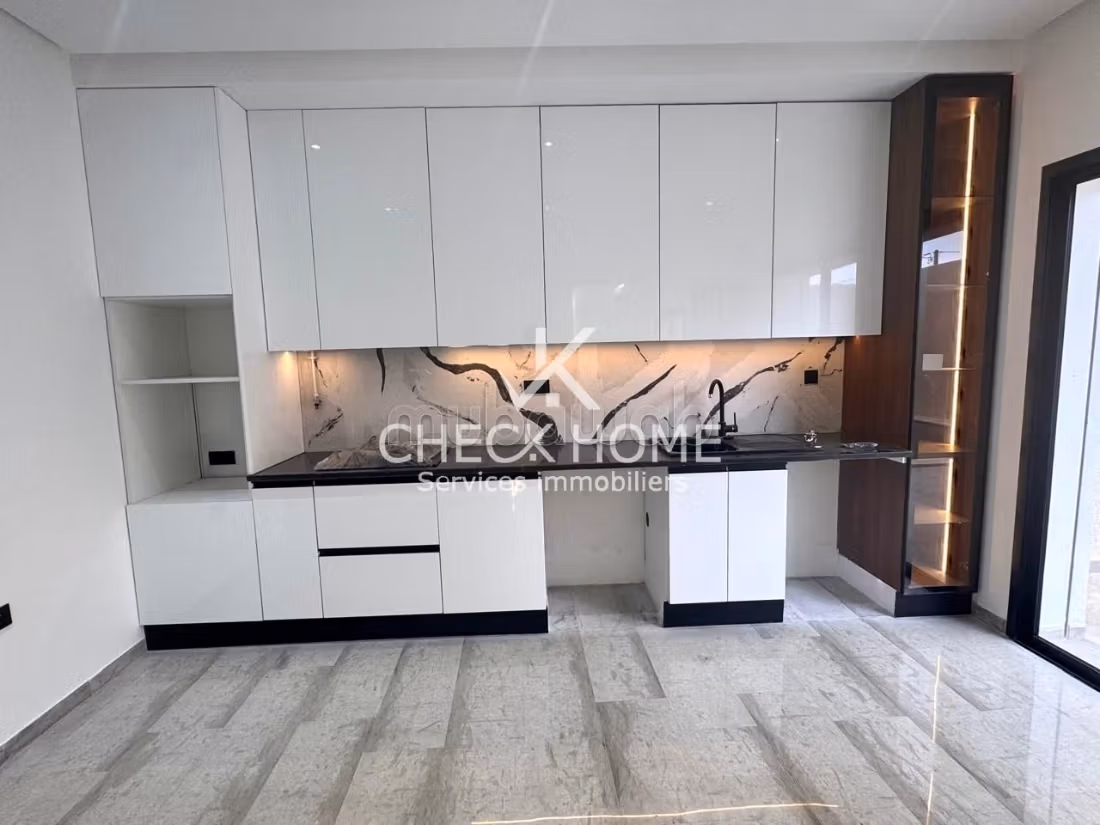 A vendre Villa S3 neuve à béni khiar plage vue sur mer