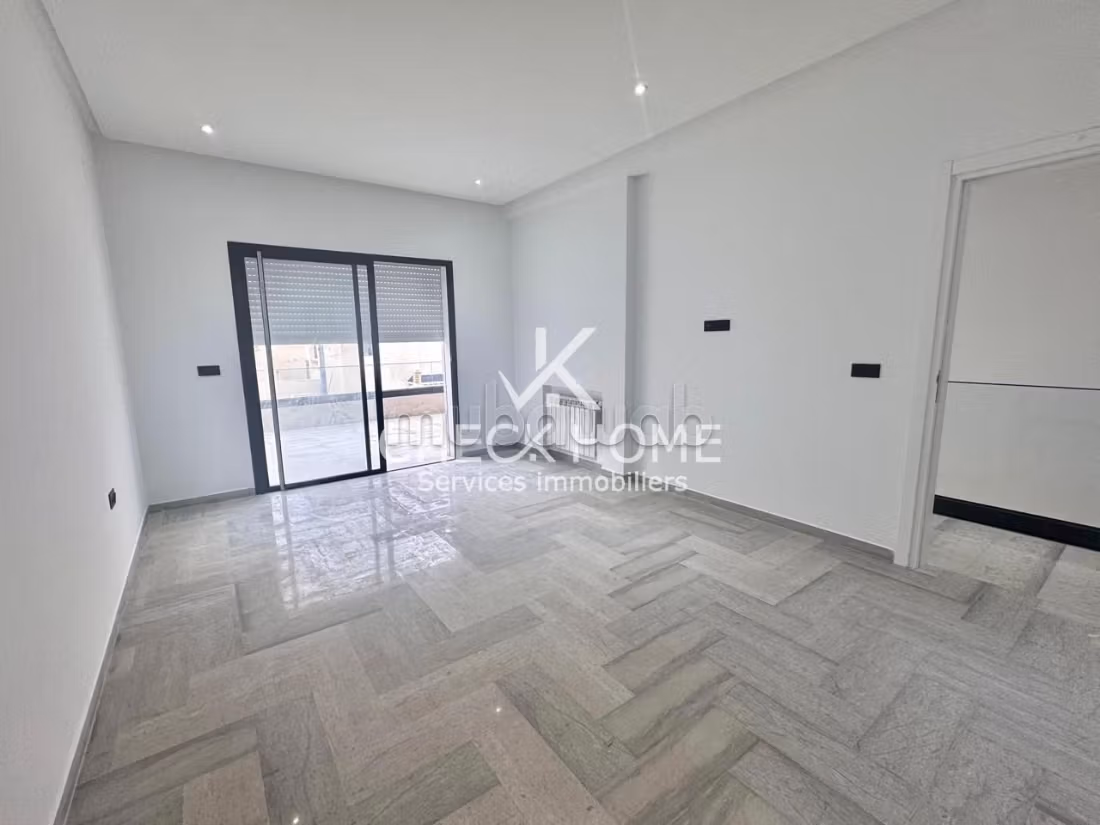 A vendre Villa S3 neuve à béni khiar plage vue sur mer