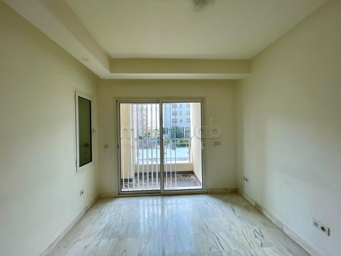 Spacious S4 Apartment, Berges du Lac 2