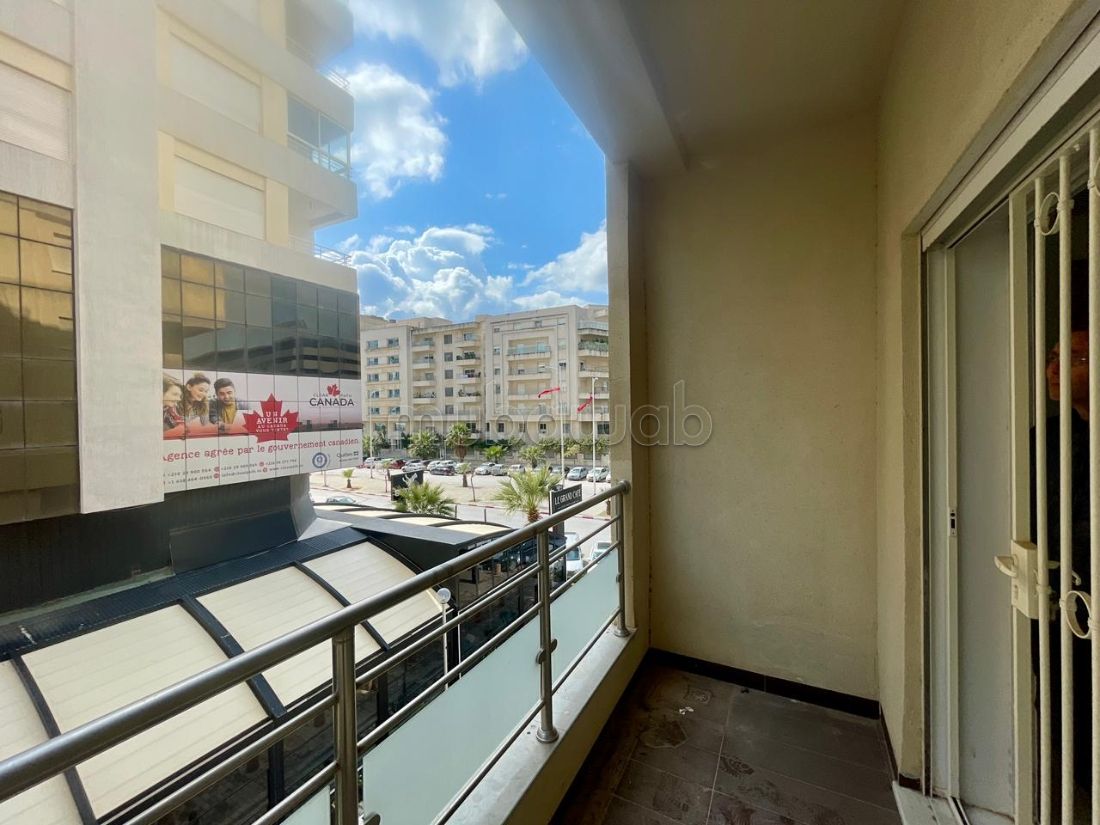 Spacious S4 Apartment, Berges du Lac 2