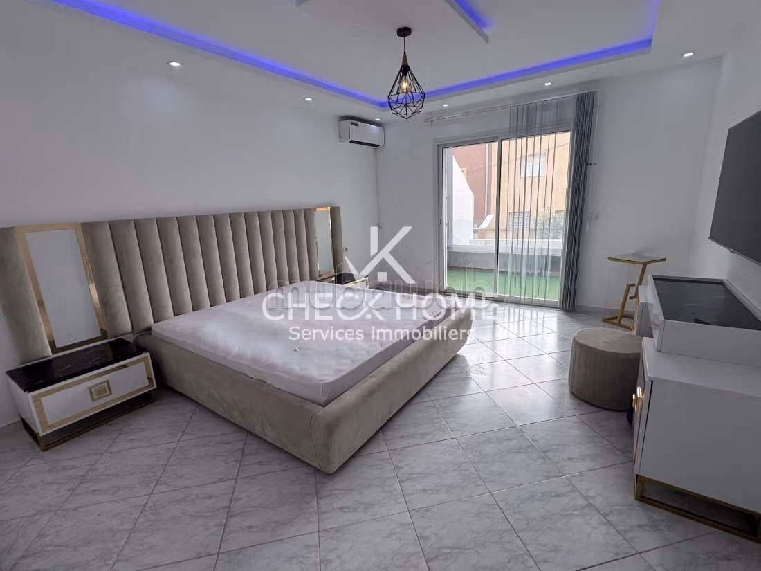 Villa s4 à vendre béni khiar plage
