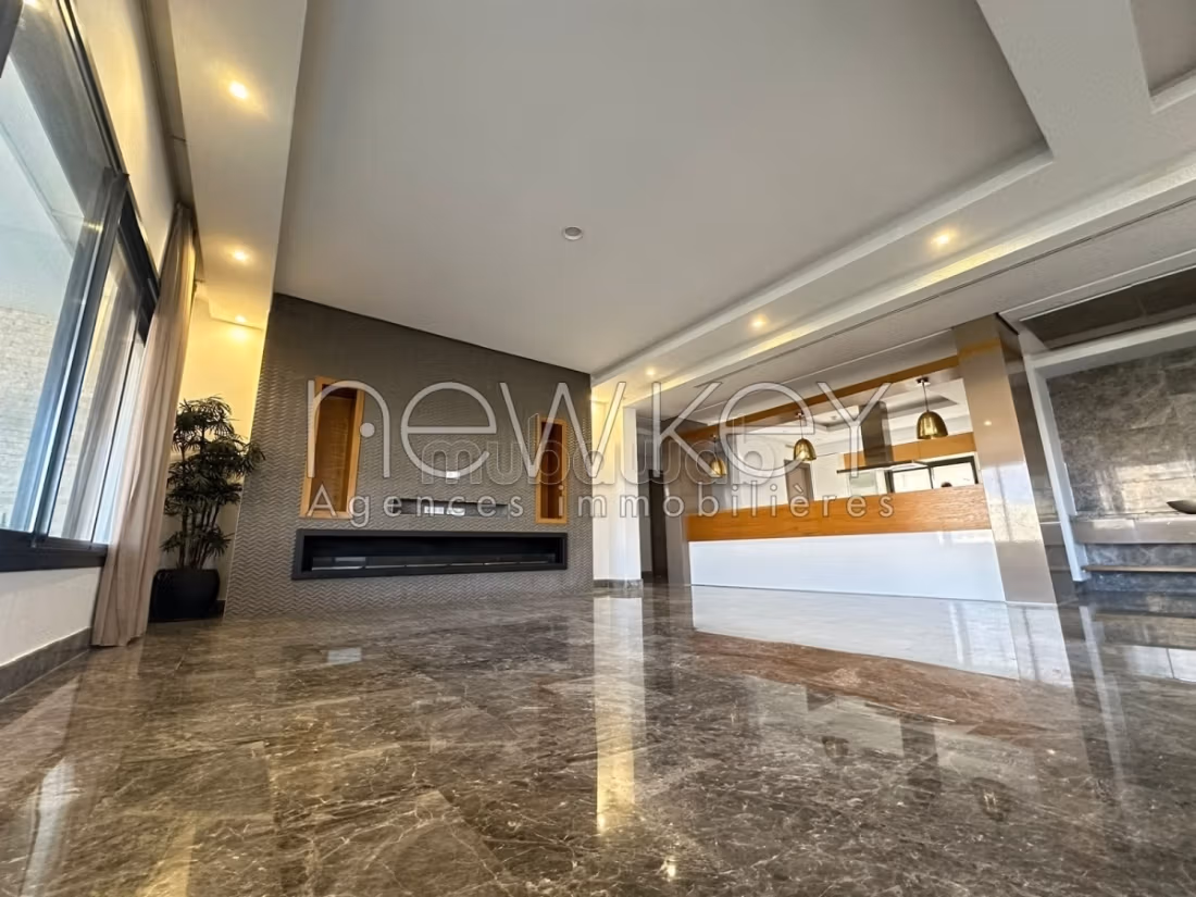 Appartement de luxe S3 à vendre aux Berges du Lac 2