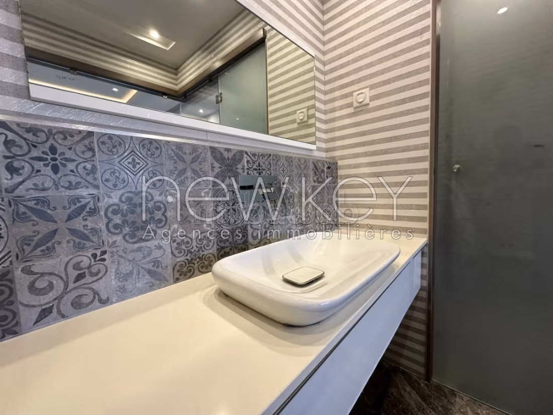 Appartement de luxe S3 à vendre aux Berges du Lac 2