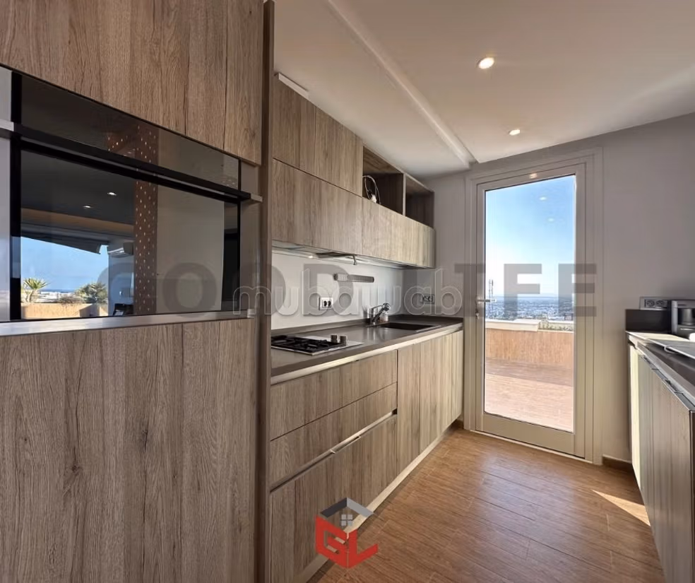 A Louer S0 Meublé avec Vue Sur Mer