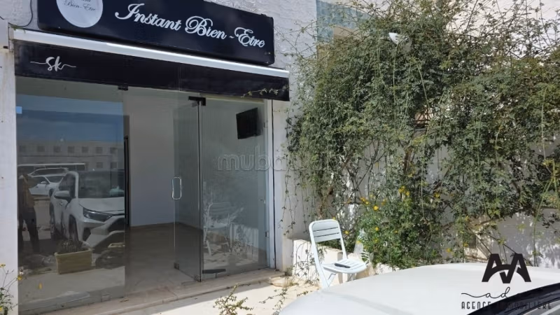Local commercial de 27 m² à louer Néapolis, Nabeul