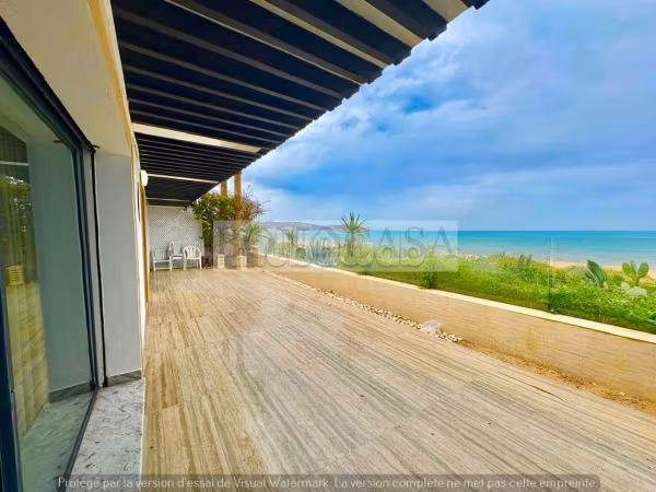 Villa S5 con piscina e giardino in affitto a La Marsa