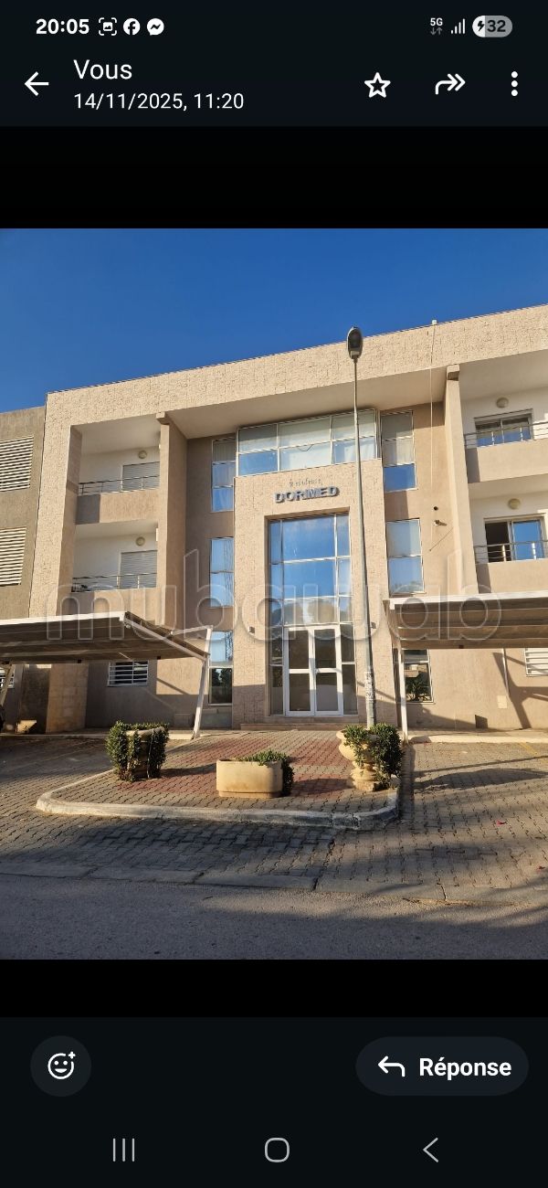 Beautiful apartment for sale in La Soukra. 2 beautiful bedrooms. Concierge services available, air conditioning system