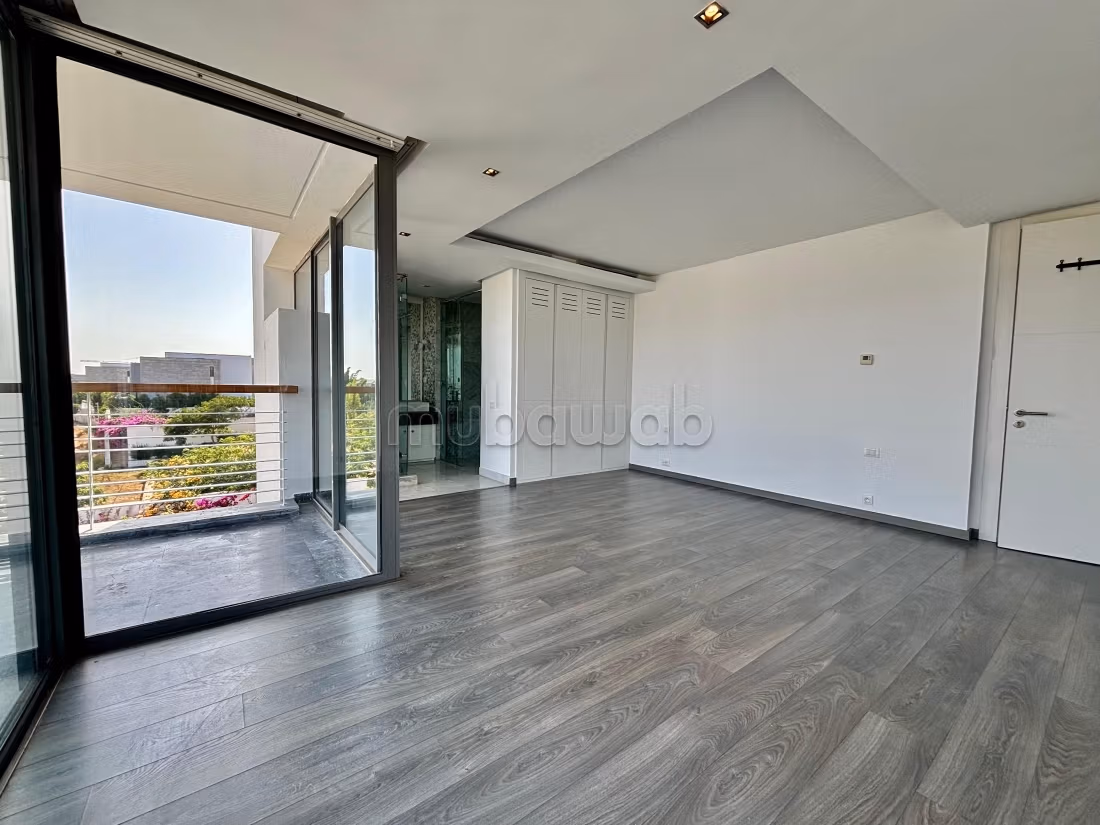 Appartement avec trois chambres à louer bouskoura