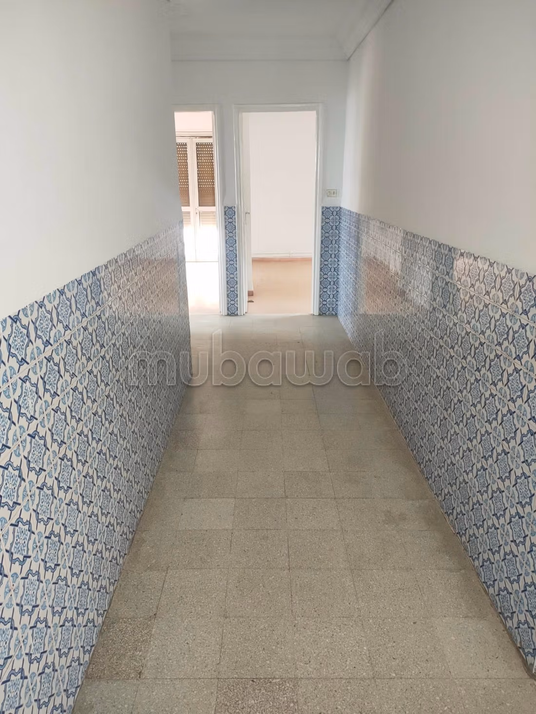 Location premier étage de villa