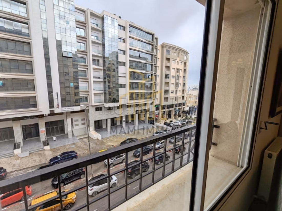 A Vendre un appartement S2 à Ennasr 1