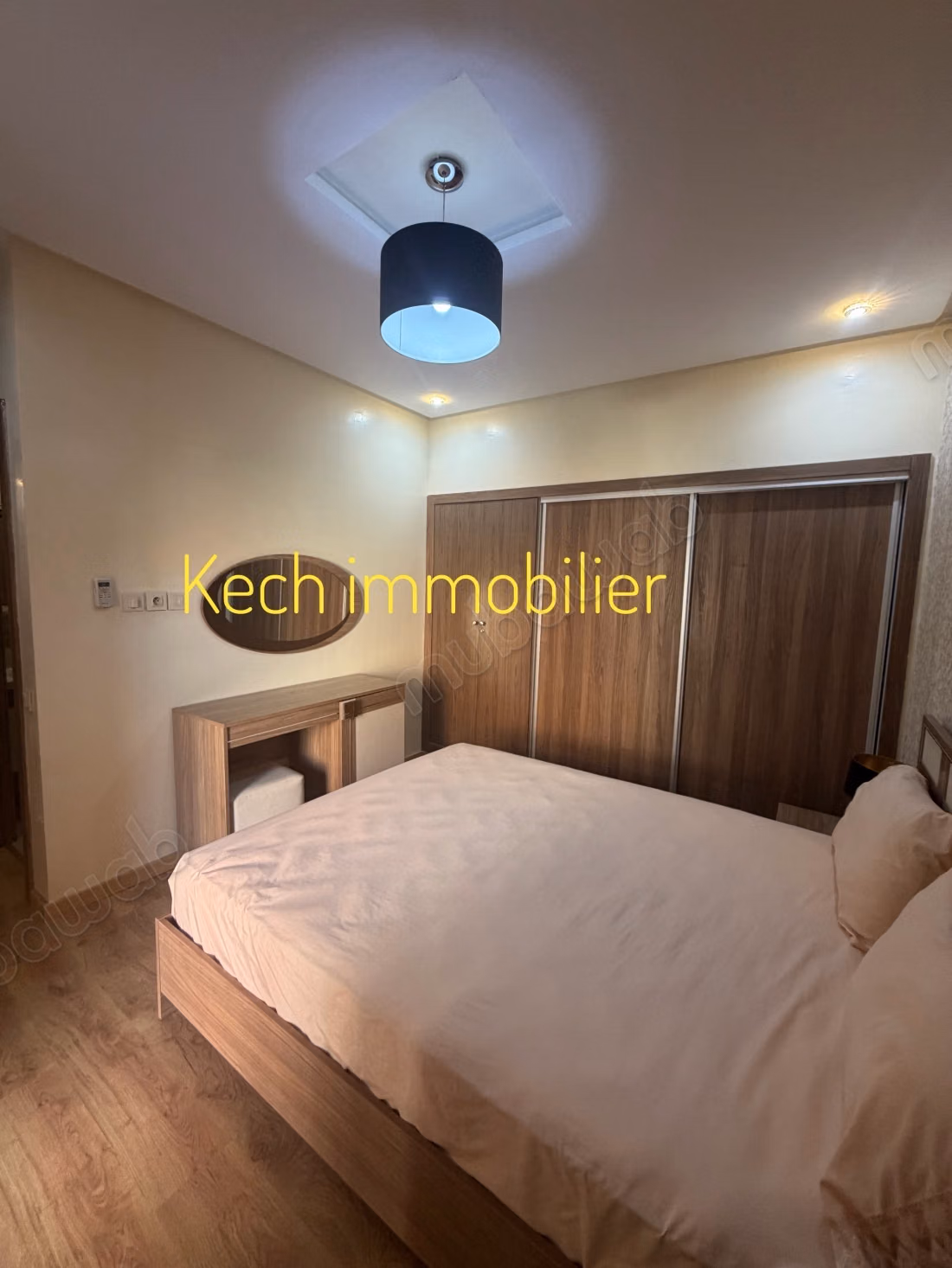 Joli appartement 2 chambres meublé piscine